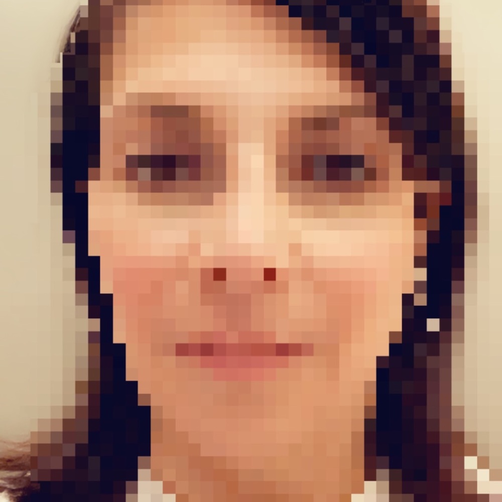 Meet your Posher, Carolina